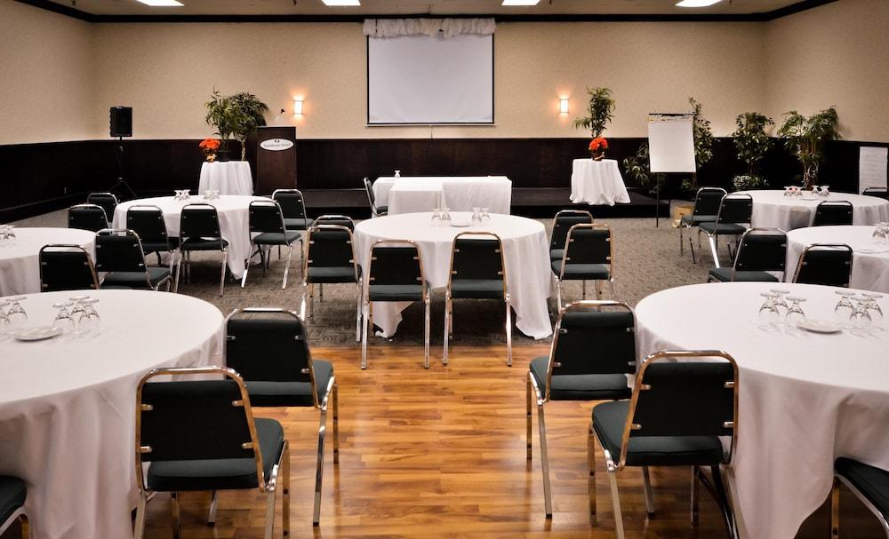 Sandman Hotel Lethbridge Zewnętrze zdjęcie